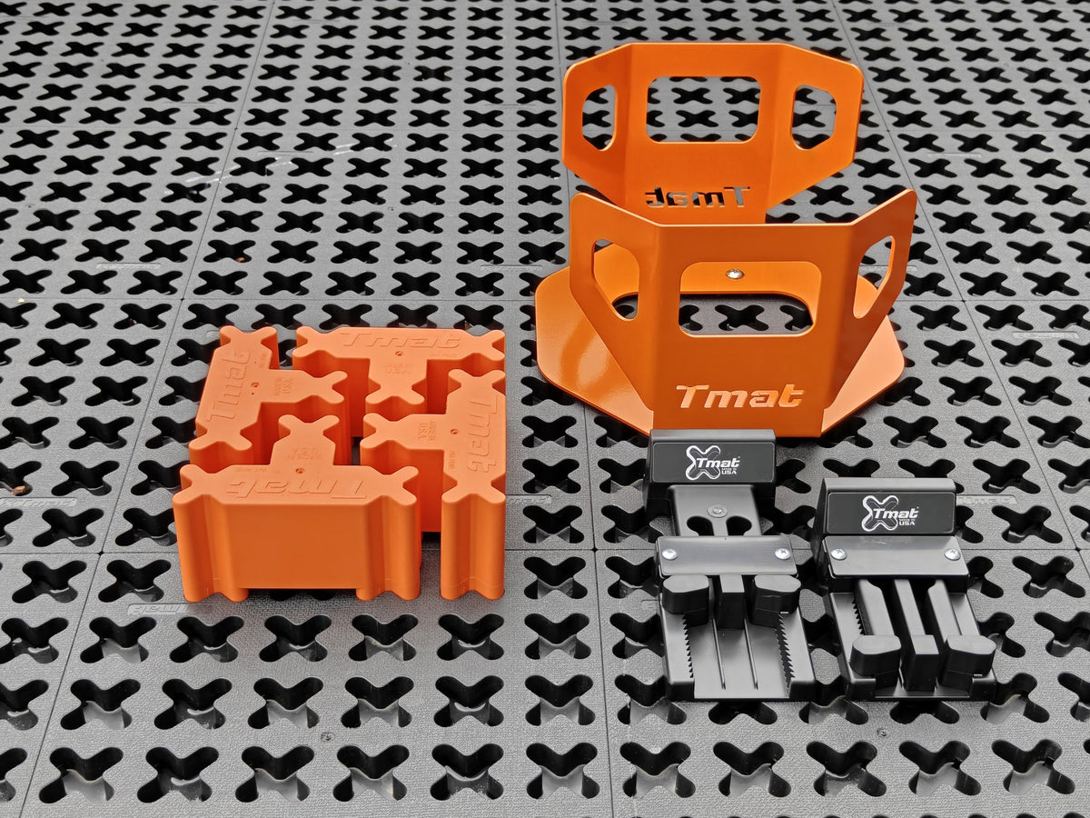 TMAT Colour Kit Orange – orange 20 L bucket holder, 4 orange tight-fit Stout blockers and 2 black adjustable blockers on a Tmat panel